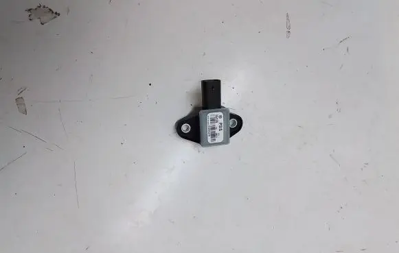 Hyundai Kona I Airbag deployment crash/impact sensor 95920j9100