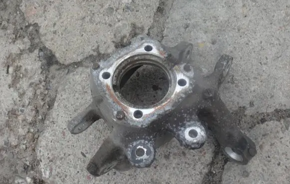BMW 5 F10 F11 Rear wheel hub 6793770