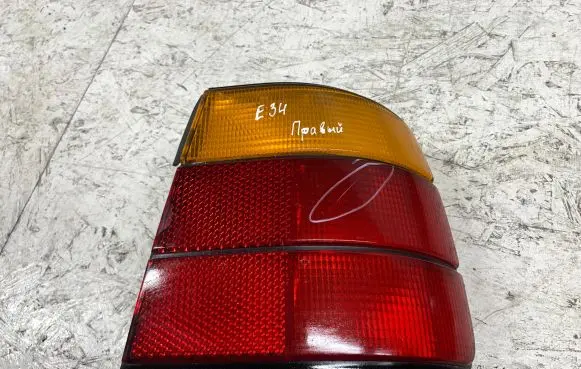 BMW 5 E34 Rear/tail lights 63215