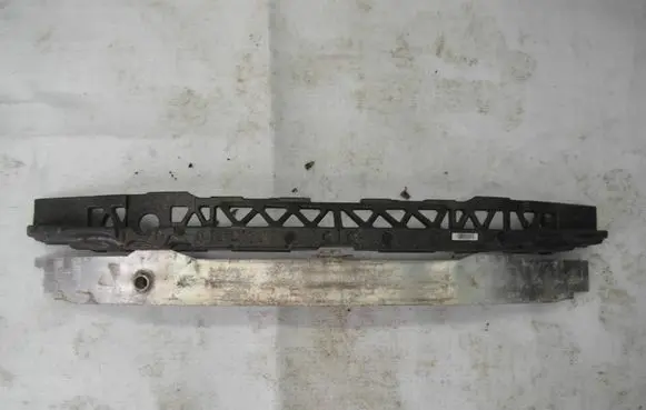 BMW 1 F20 F21 Front bumper foam support bar 7255364