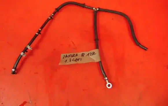 Opel Zafira B Fuel return line/hose 