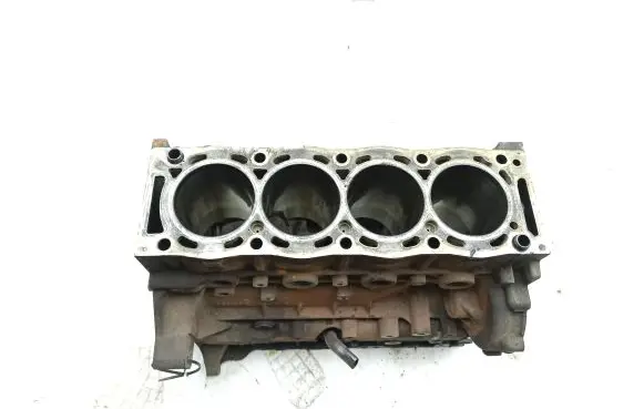 Land Rover Evoque I Engine block 