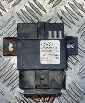 Audi A6 S6 C6 4F Fuel injection pump control unit/module 4F0906093G 2095644