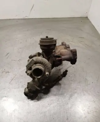 Audi A6 S6 C6 4F Turbo 03G145702