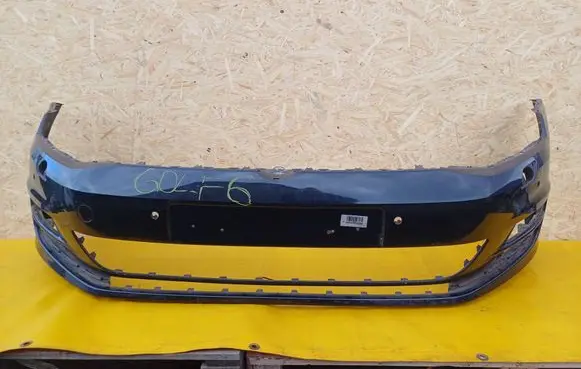 Volkswagen Golf VII Front bumper 5G0807221 0755D301851