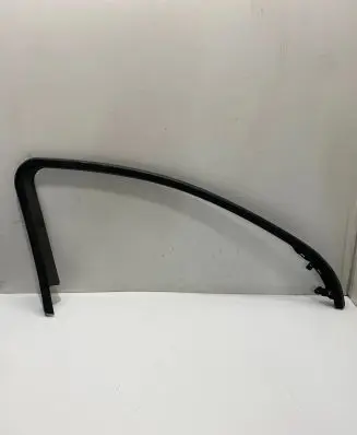 Mercedes-Benz GLE (W166 - C292) Front door glass trim molding A2927270178 1NN678