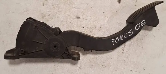Ford Focus Accelerator throttle pedal 6PV00864103 4M519F836BH