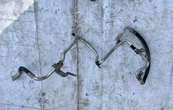 Renault Trafic III (X82) Air conditioning (A/C) pipe/hose 924543135R