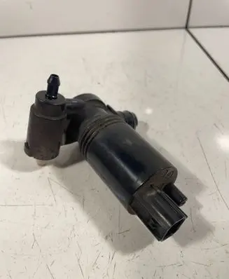 Volvo XC60 Windscreen/windshield washer pump 1007149 1003291D