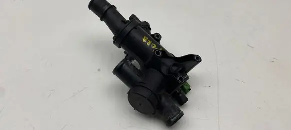Thermostat/thermostat housing