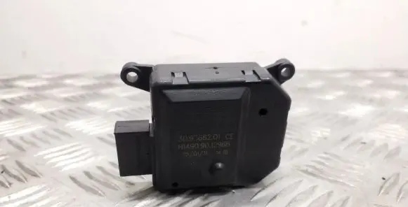 Audi A1 Air flap motor/actuator 309368201CE