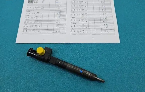 Peugeot Expert Fuel injector 28602948 IMPRK1464438