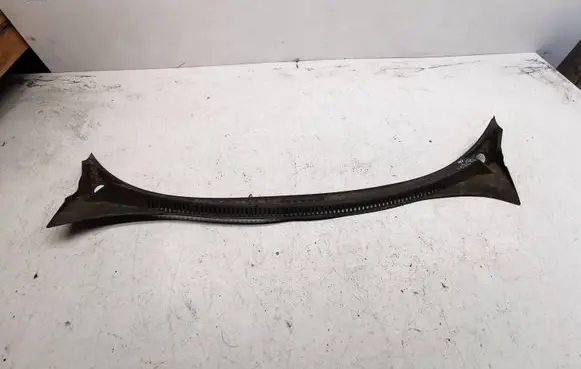 Seat Altea Windshield trim 5p0853185