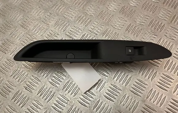 Buick Encore I Electric window control switch 95025525