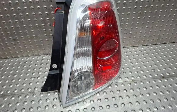 Fiat 500 Rear/tail lights S26282616