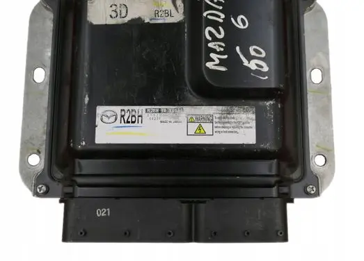 Mazda 6 Engine control unit/module R2BH18881C