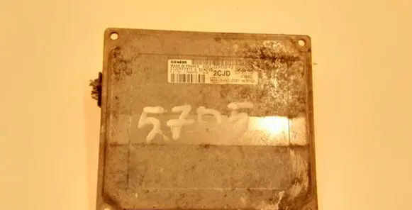 Ford Fiesta Engine control unit/module S120977315 6S6112A650FD 5705