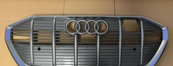 Audi e-tron Front bumper upper radiator grill 4KE853651