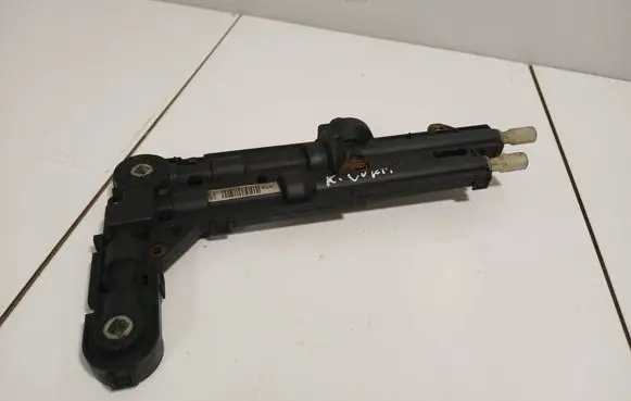 Volkswagen Phaeton Headlight level adjustment motor 