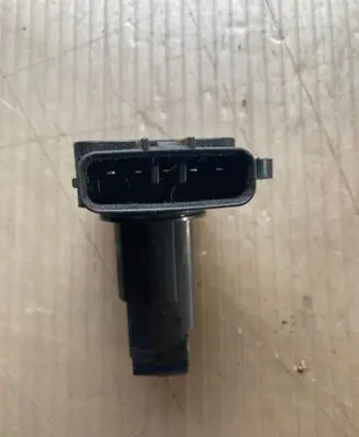 Mitsubishi L200 Mass air flow meter MR547077 VN1974004030
