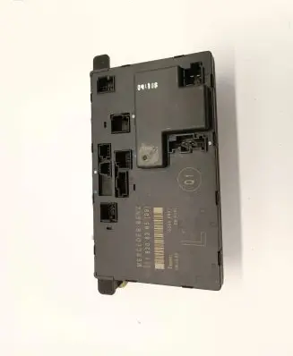 Mercedes-Benz E W211 Door control unit/module 2118208385