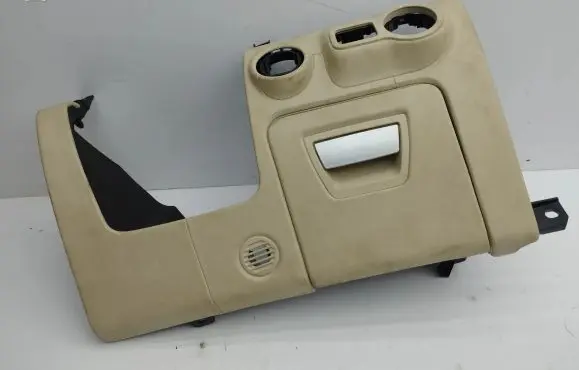 Maserati Ghibli Dashboard lower bottom trim panel 670017367