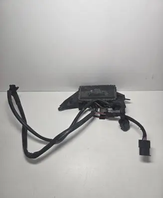 Coolant fan relay