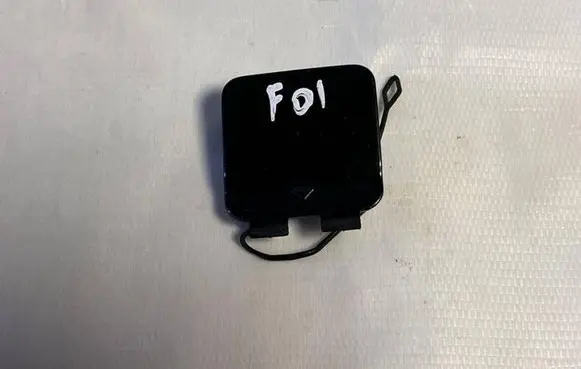 BMW 7 F01 F02 F03 F04 Front tow hook cap/cover 7183867 10268110