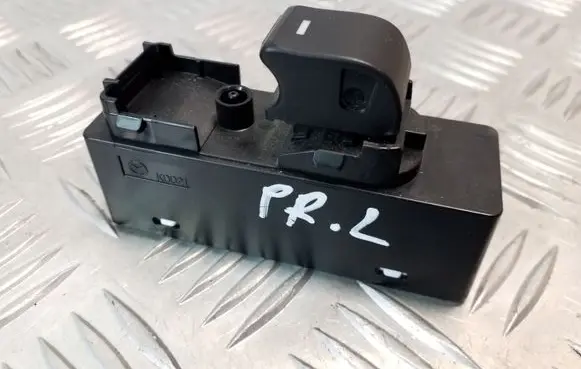 Mazda 6 Electric window control switch GKL166370A