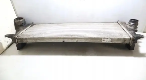 Opel Insignia B Intercooler radiator