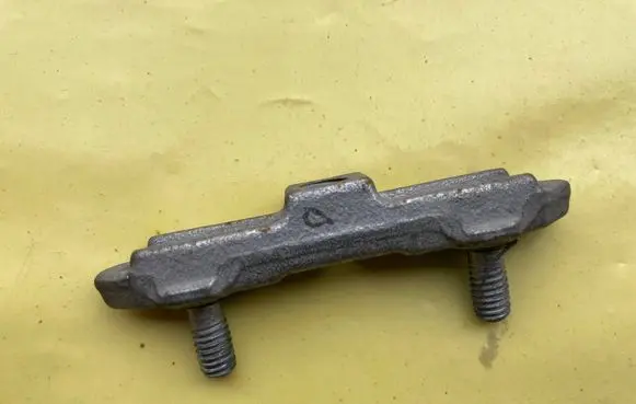 Mercedes-Benz C W204 Convertible roof lock latch cylinder A2186500055
