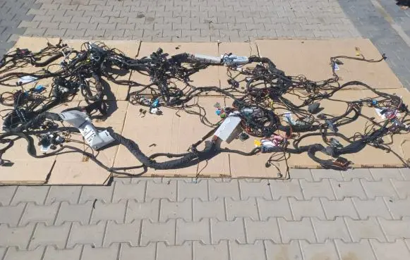 Mercedes-Benz AMG GT R190 C190 Engine installation wiring loom
