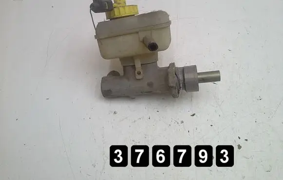 Volkswagen Golf IV Master brake cylinder 1600l8v21027099