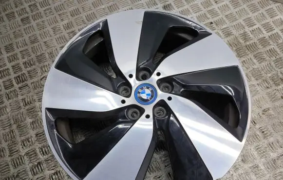 R19 alloy rim