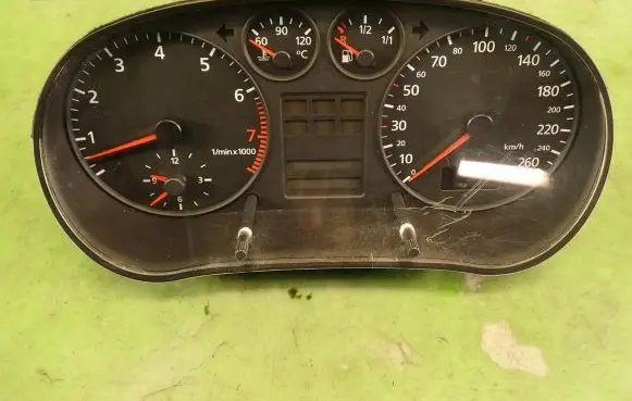 Audi A3 S3 8L Speedometer (instrument cluster) 8L0919860E