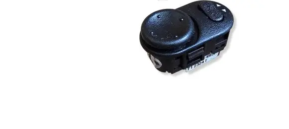Suzuki Ignis Wing mirror switch 3795083E20