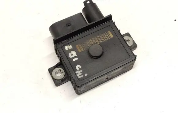 BMW 3 E90 E91 Glow plug pre-heat relay 779800006 10001590 7798000