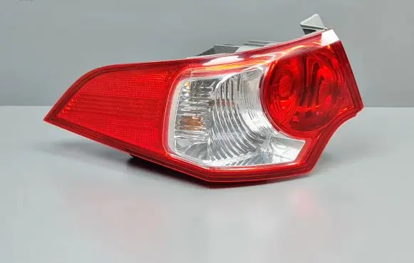 Honda Accord Rear/tail lights P7196L E412710