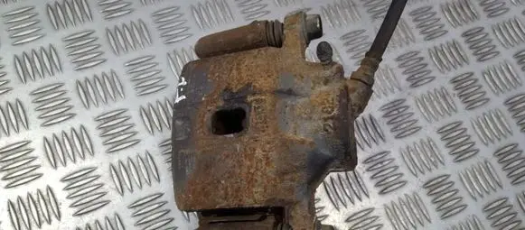 Mitsubishi Space Runner Front brake caliper