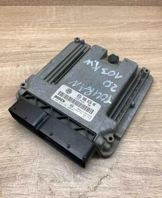 Volkswagen Touran I Engine control unit/module ECU 03G906016HK 0281012251