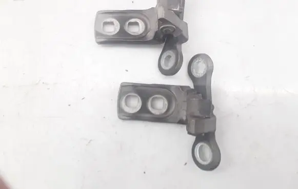 Front door hinge set
