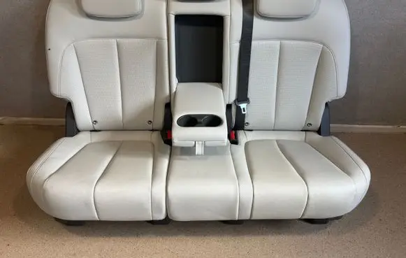 Hyundai Ioniq 5 Rear seat 