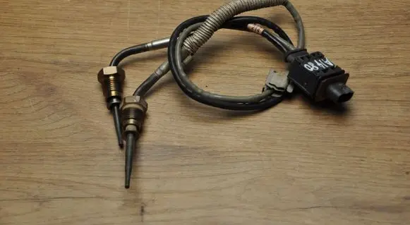 Volkswagen T-Roc Exhaust gas temperature sensor 05E919519J