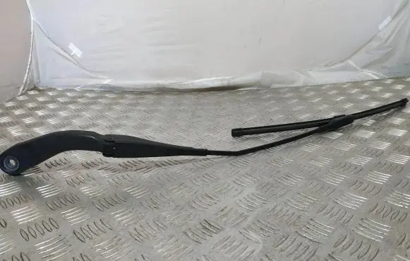 BMW 3 F30 F35 F31 Windshield/front glass wiper blade 7260485 61617260485