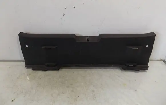 Toyota Yaris Other trunk/boot trim element 64716-0d020