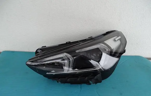 BMW X1 U11 Headlight/headlamp 5A5BD47 1EX2869