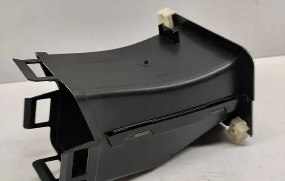 BMW X3 G01 Cabin air duct channel 51747400005 7400005
