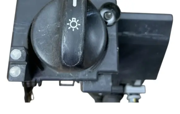 Mercedes-Benz E W124 Light switch 2105451404