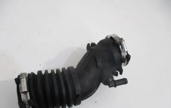 Renault Express Air intake hose/pipe 8200424266