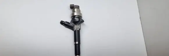 Chevrolet Trax Fuel injector 55567729 02Q14997